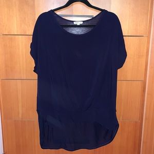 Esley navy blue high low light top with pleats